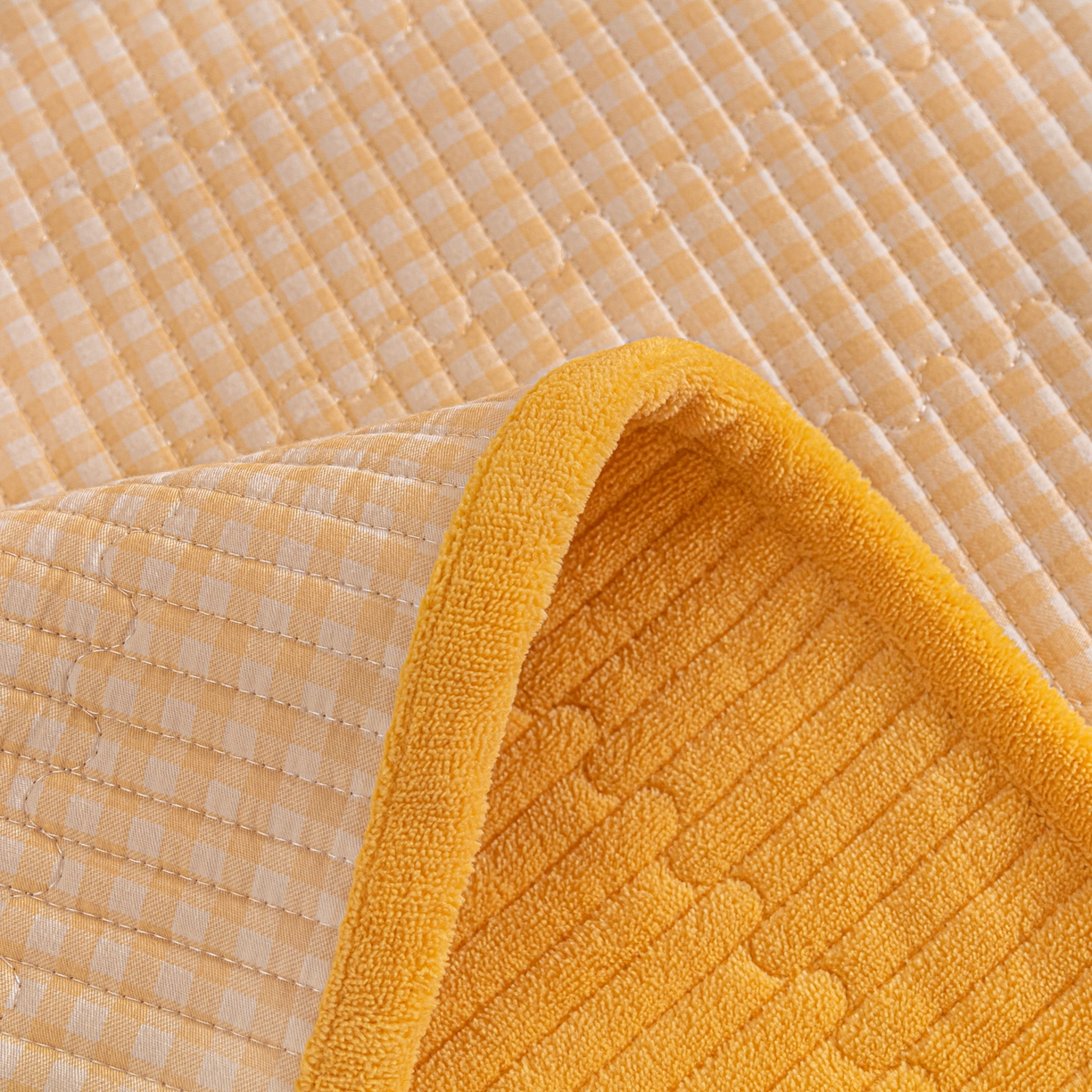 91家纺网 家纺一手货源 找家纺 恒尚居 2026新款纯棉牛奶绒床盖双面两用夹棉床单床垫-秋冬款 四季通用 雨果【A纯棉-B牛奶绒】