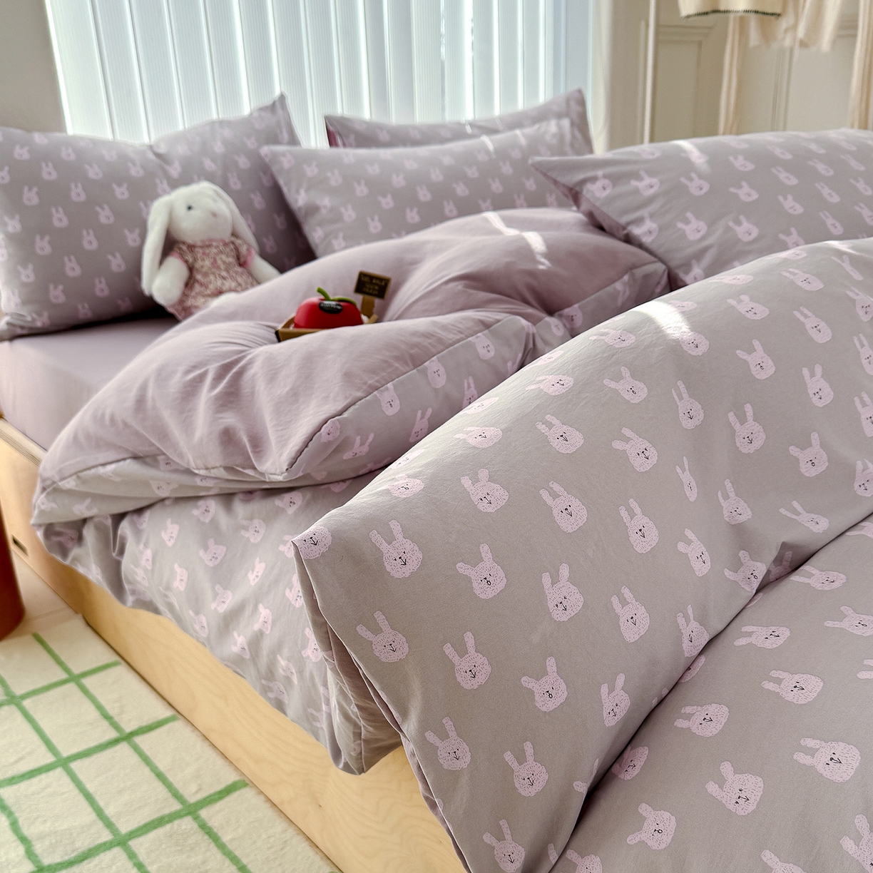 91家纺网 家纺一手货源 找家纺 竹合家纺 2026新款春款A类古法水洗仿棉云感棉小布袋四件套 吉米兔紫