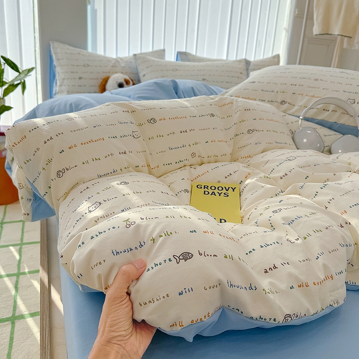 91家纺网 家纺一手货源 找家纺 竹合家纺 2026新款春款A类古法水洗仿棉云感棉小布袋四件套 KT小鱼