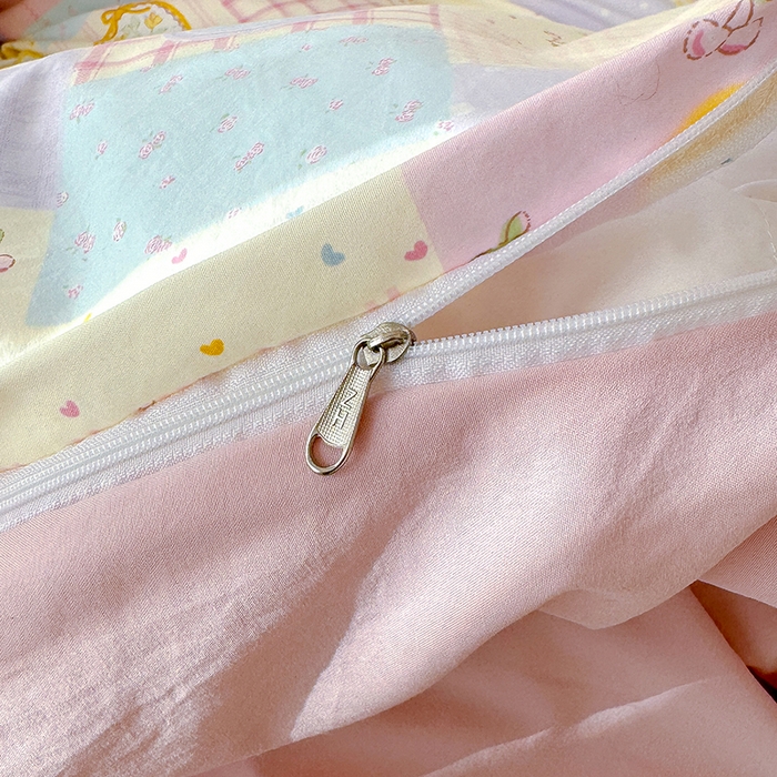 91家纺网 家纺一手货源 找家纺 竹合家纺 2026新款春款A类古法水洗仿棉云感棉小布袋四件套 童趣