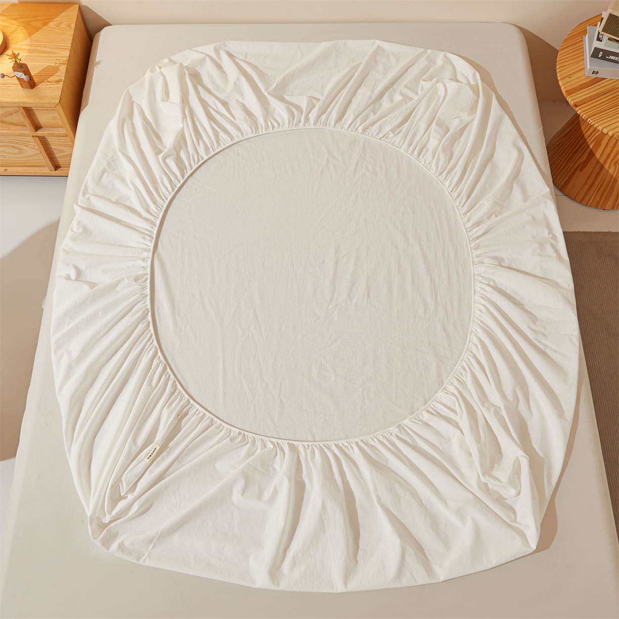 91家纺网 家纺一手货源 找家纺 优眠坊 2026新款全棉色织水洗纯色条格纯棉单层床笠床垫保护套 拾忆-白色