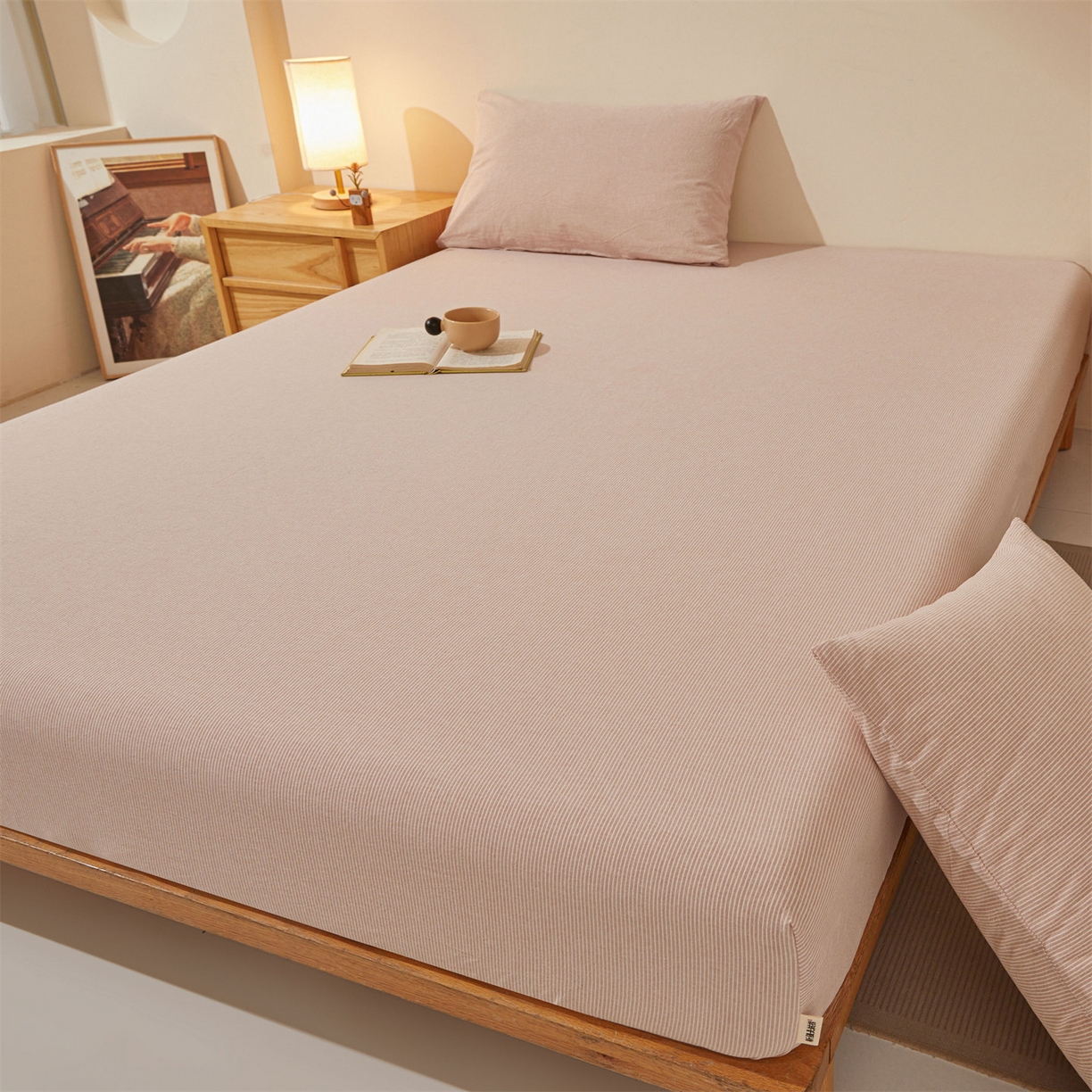 91家纺网 家纺一手货源 找家纺 优眠坊 2026新款全棉色织水洗纯色条格纯棉单层床笠床垫保护套 拾忆-条纹粉