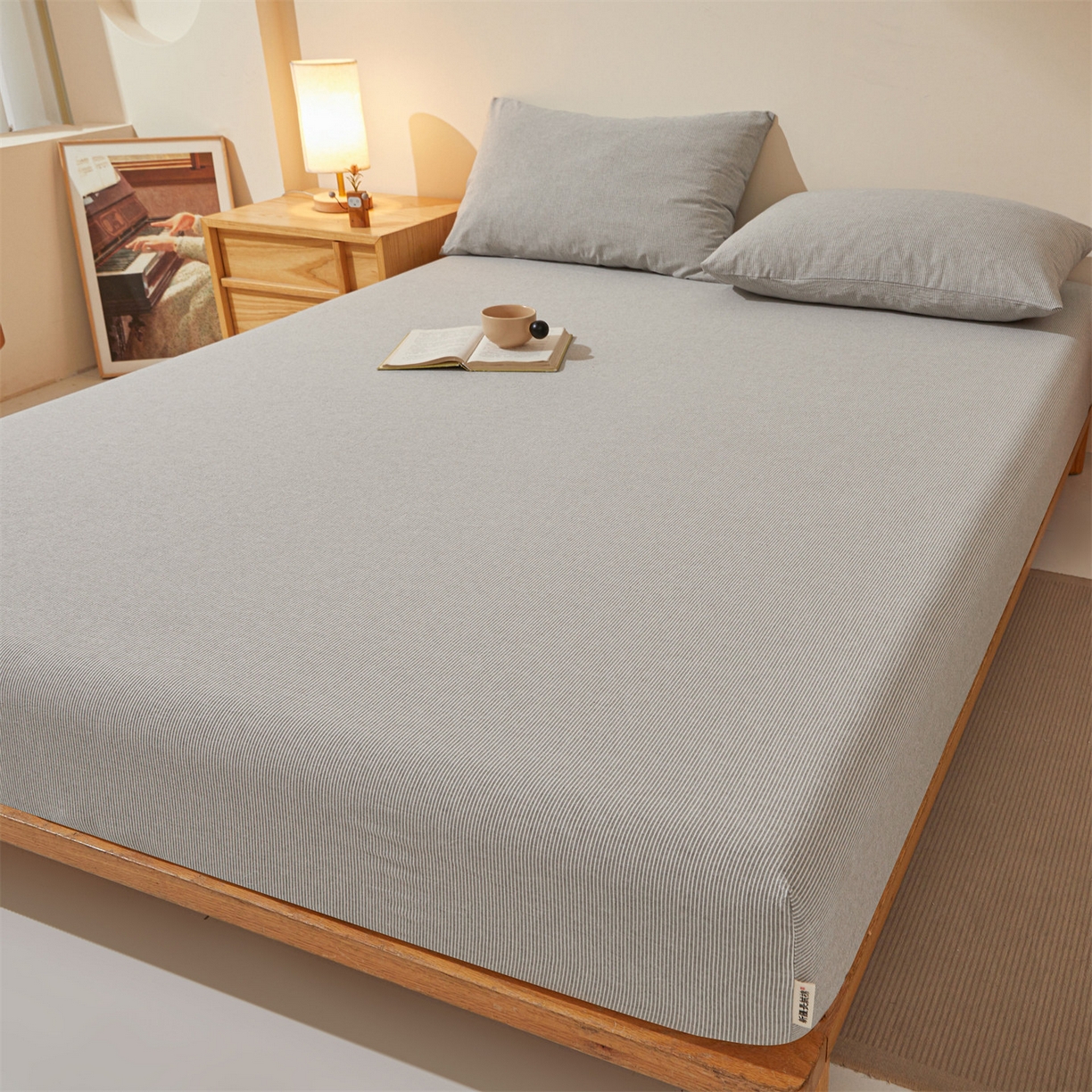 91家纺网 家纺一手货源 找家纺 优眠坊 2026新款全棉色织水洗纯色条格纯棉单层床笠床垫保护套 拾忆-条纹灰