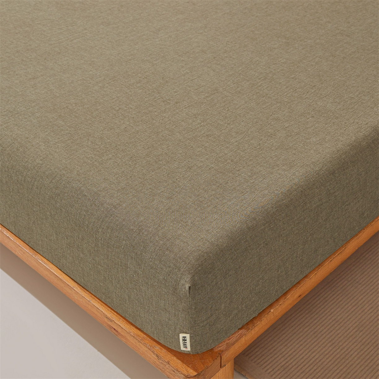 91家纺网 家纺一手货源 找家纺 优眠坊 2026新款全棉色织水洗纯色条格纯棉单层床笠床垫保护套 拾忆-棕色