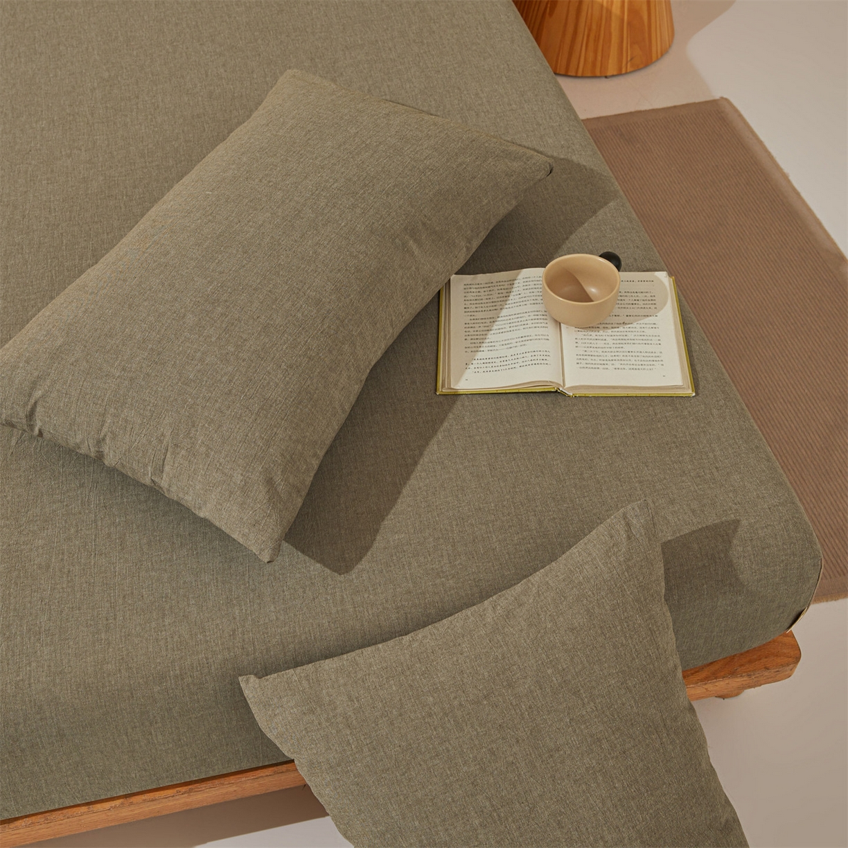 91家纺网 家纺一手货源 找家纺 优眠坊 2026新款全棉色织水洗纯色条格纯棉单层床笠床垫保护套 拾忆-棕色