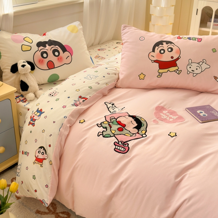 91家纺网 家纺一手货源 找家纺 （总）三元色 2025新款云朵棉毛巾绣小新系列四件套