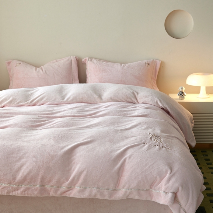 91家纺网 家纺一手货源 找家纺 佑先生 2025新款高克重加厚仿兔毛绒四件套 兔毛绒加厚四件套-桃夭粉