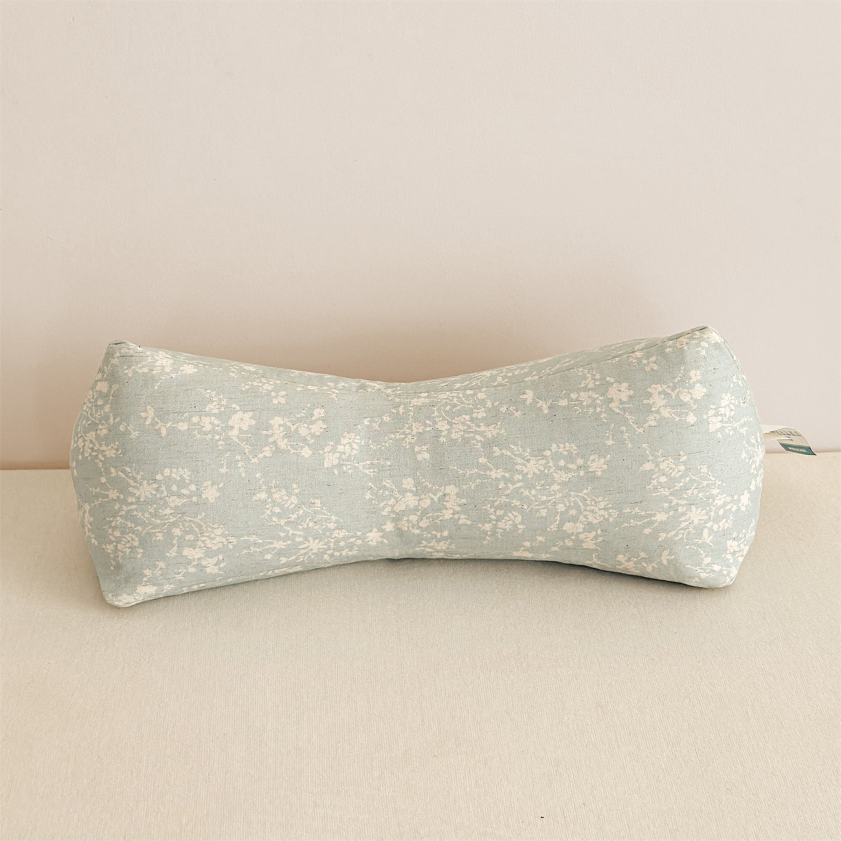 91家纺网 家纺一手货源 找家纺 麦肯锡 2025新款棉麻三角荞麦枕 半夏浅蓝