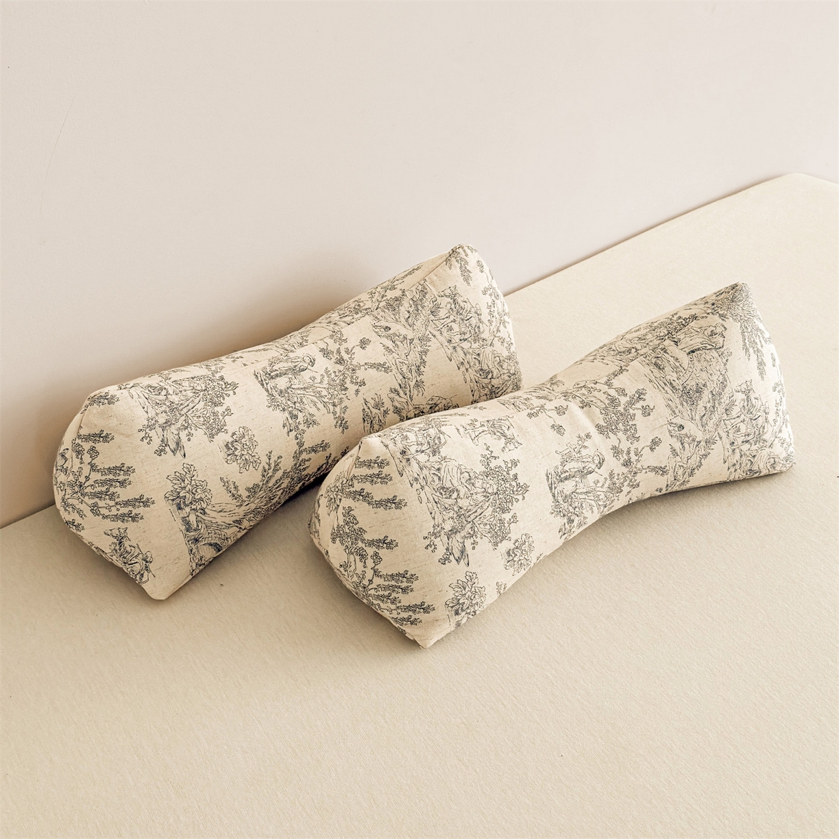 91家纺网 家纺一手货源 找家纺 麦肯锡 2025新款棉麻三角荞麦枕 梦想庄园灰