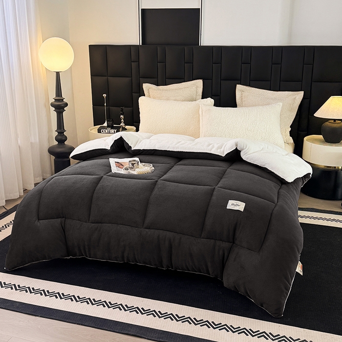 91家纺网 家纺一手货源 找家纺 天瑜家纺 2026新款180克牛奶绒羊羔绒冬被外贸被子电商跨境冬被被子被芯 深灰白