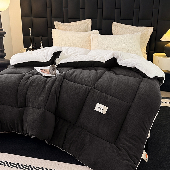 91家纺网 家纺一手货源 找家纺 天瑜家纺 2026新款180克牛奶绒羊羔绒冬被外贸被子电商跨境冬被被子被芯 深灰白