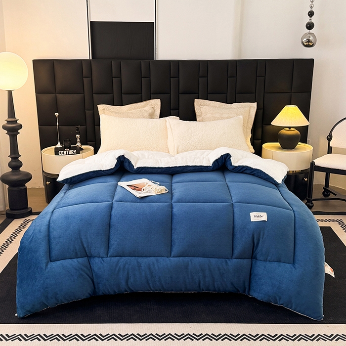 91家纺网 家纺一手货源 找家纺 天瑜家纺 2026新款180克牛奶绒羊羔绒冬被外贸被子电商跨境冬被被子被芯 蓝白