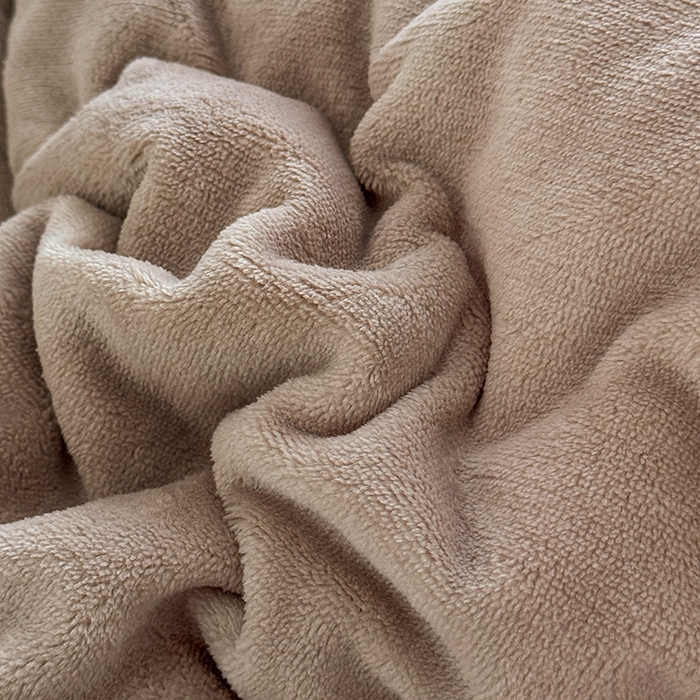 91家纺网 家纺一手货源 找家纺 天瑜家纺 2026新款180克牛奶绒羊羔绒冬被外贸被子电商跨境冬被被子被芯 浅驼白