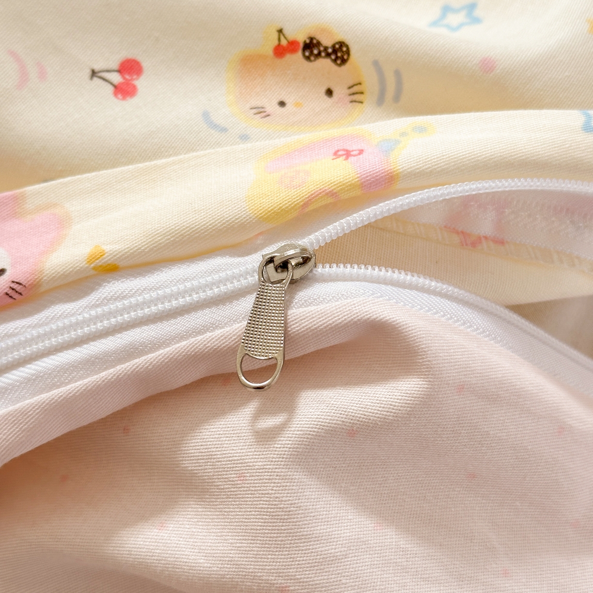 91家纺网 家纺一手货源 找家纺 清雅福 2025新款全棉柔软印花系列单被套 蜜罐猫猫