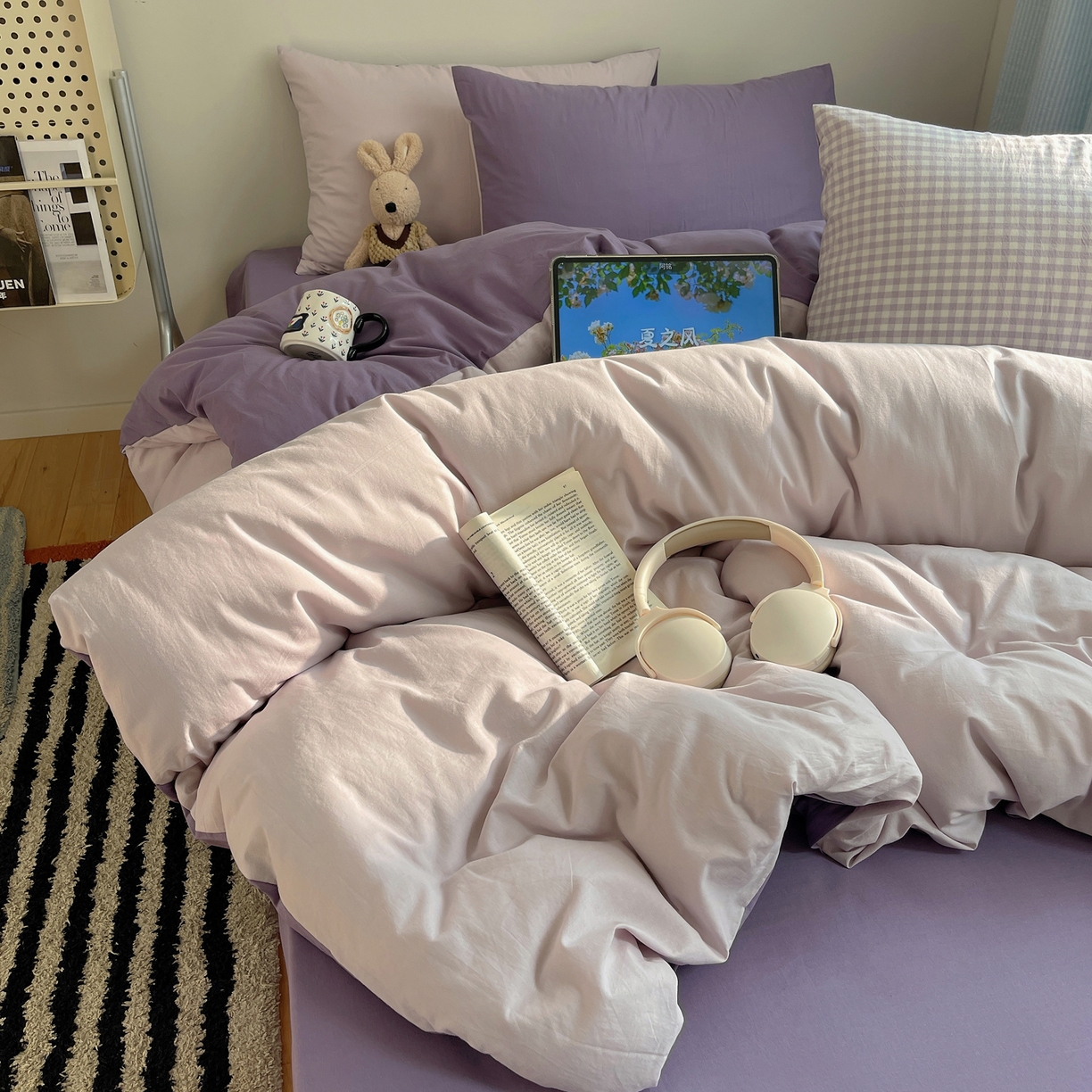 91家纺网 家纺一手货源 找家纺 三朵家纺 2026新款ins风全棉纯色双拼水洗棉四件套极简风系列 香芋奶昔