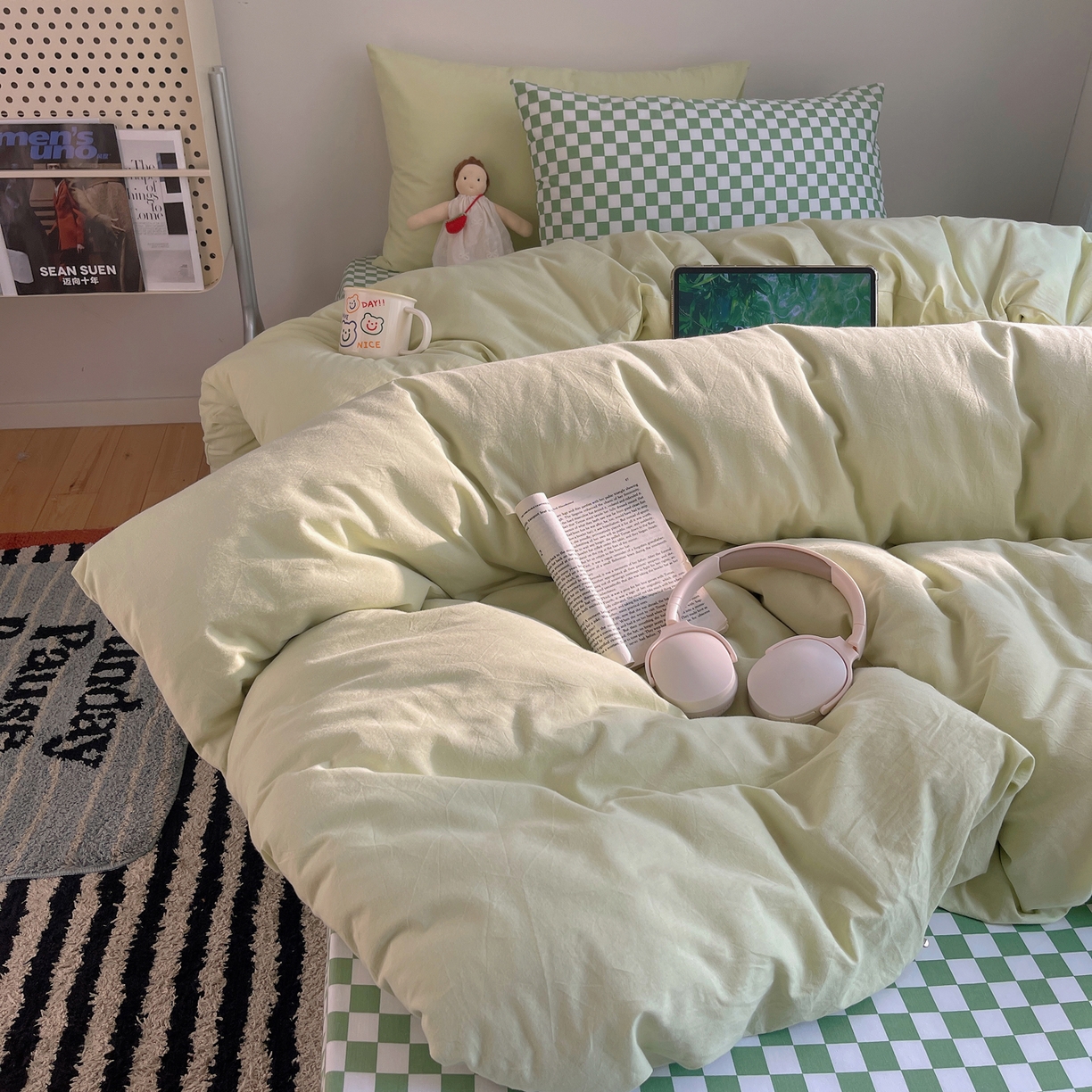 91家纺网 家纺一手货源 找家纺 三朵家纺 2026新款ins风全棉纯色双拼水洗棉四件套极简风系列 流光奶绿