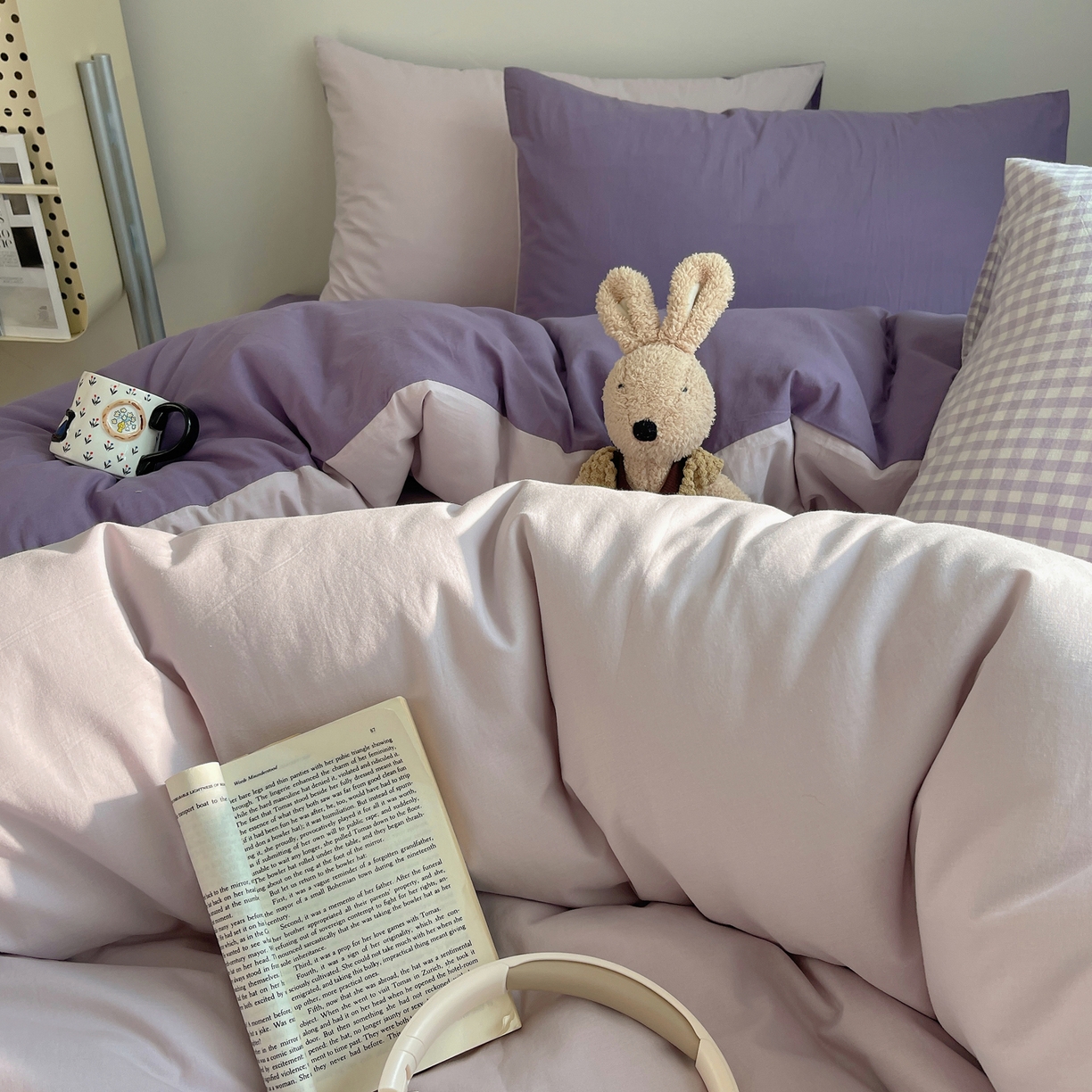 91家纺网 家纺一手货源 找家纺 三朵家纺 2026新款ins风全棉纯色双拼水洗棉四件套极简风系列 香芋奶昔