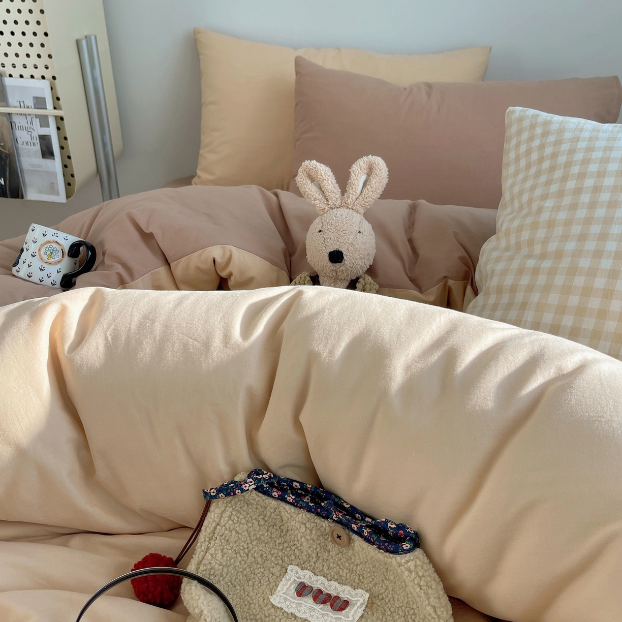 91家纺网 家纺一手货源 找家纺 三朵家纺 2026新款ins风全棉纯色双拼水洗棉四件套极简风系列 云纱可可