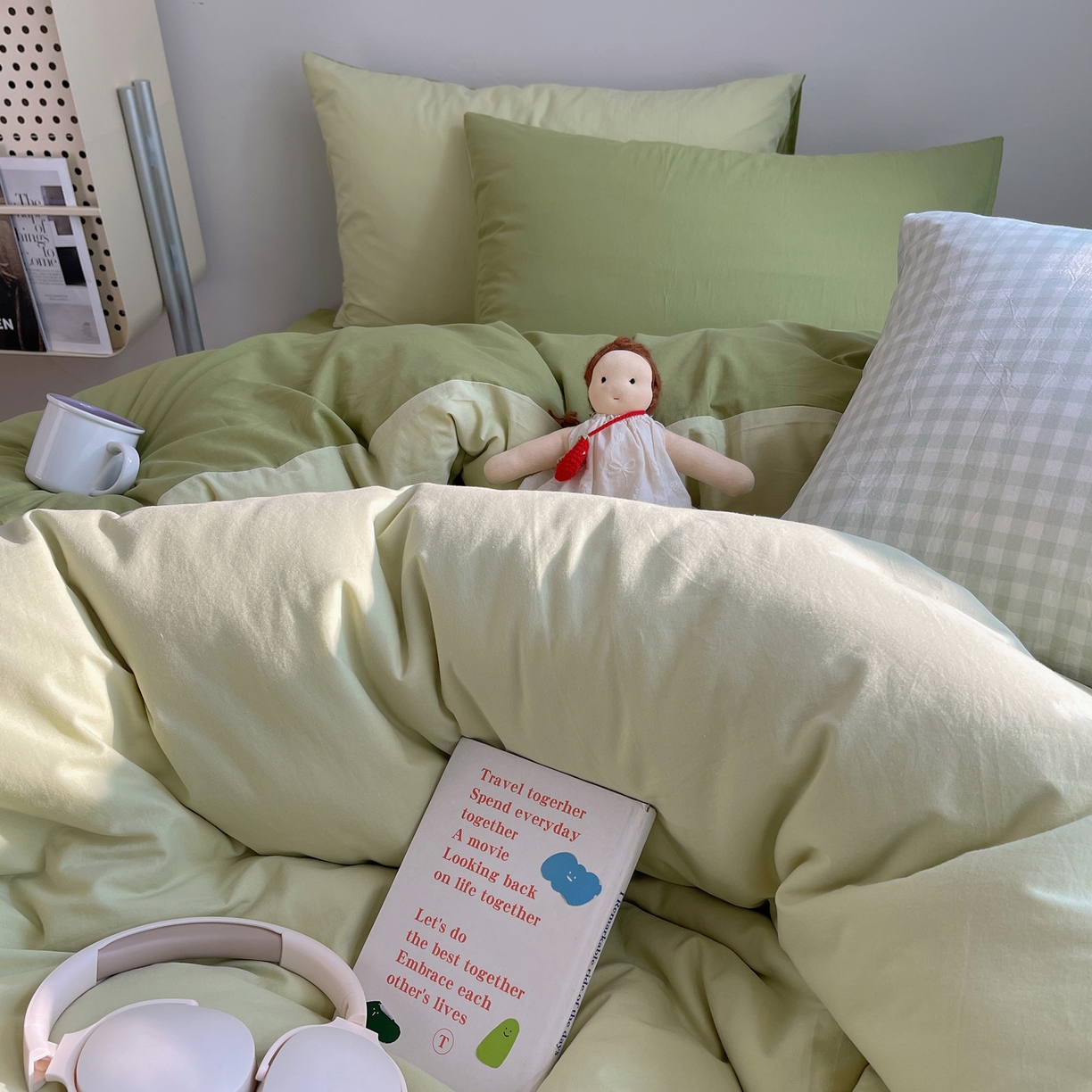 91家纺网 家纺一手货源 找家纺 三朵家纺 2026新款ins风全棉纯色双拼水洗棉四件套极简风系列 抹茶奶黄