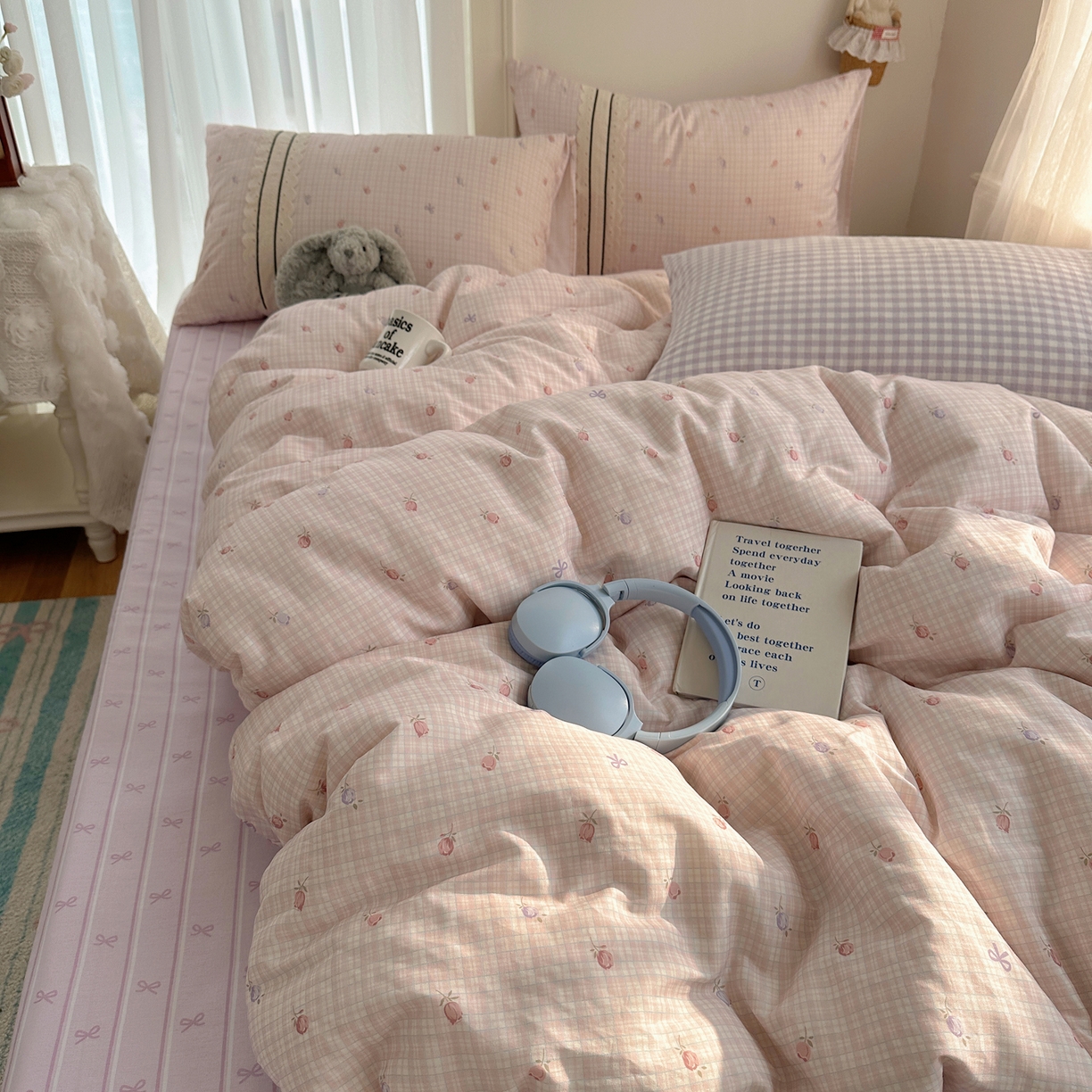 91家纺网 家纺一手货源 找家纺 三朵家纺 2026新款ins风全棉少女系花边印花系列四件套 玫瑰庄园