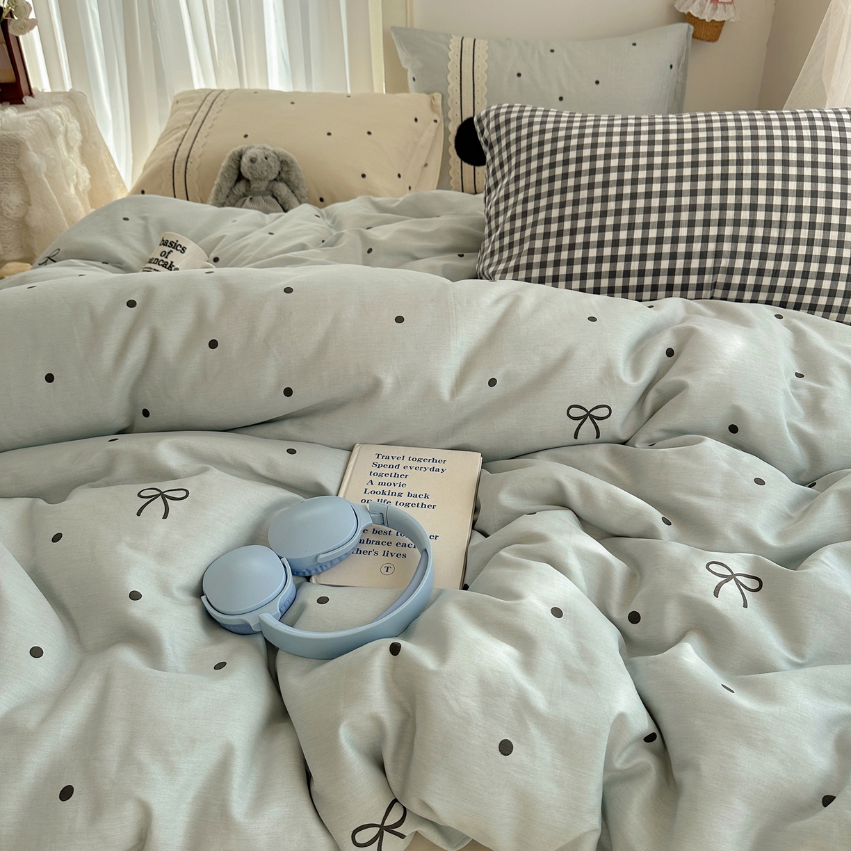 91家纺网 家纺一手货源 找家纺 三朵家纺 2026新款ins风全棉少女系花边印花系列四件套 梦回甜心-蓝