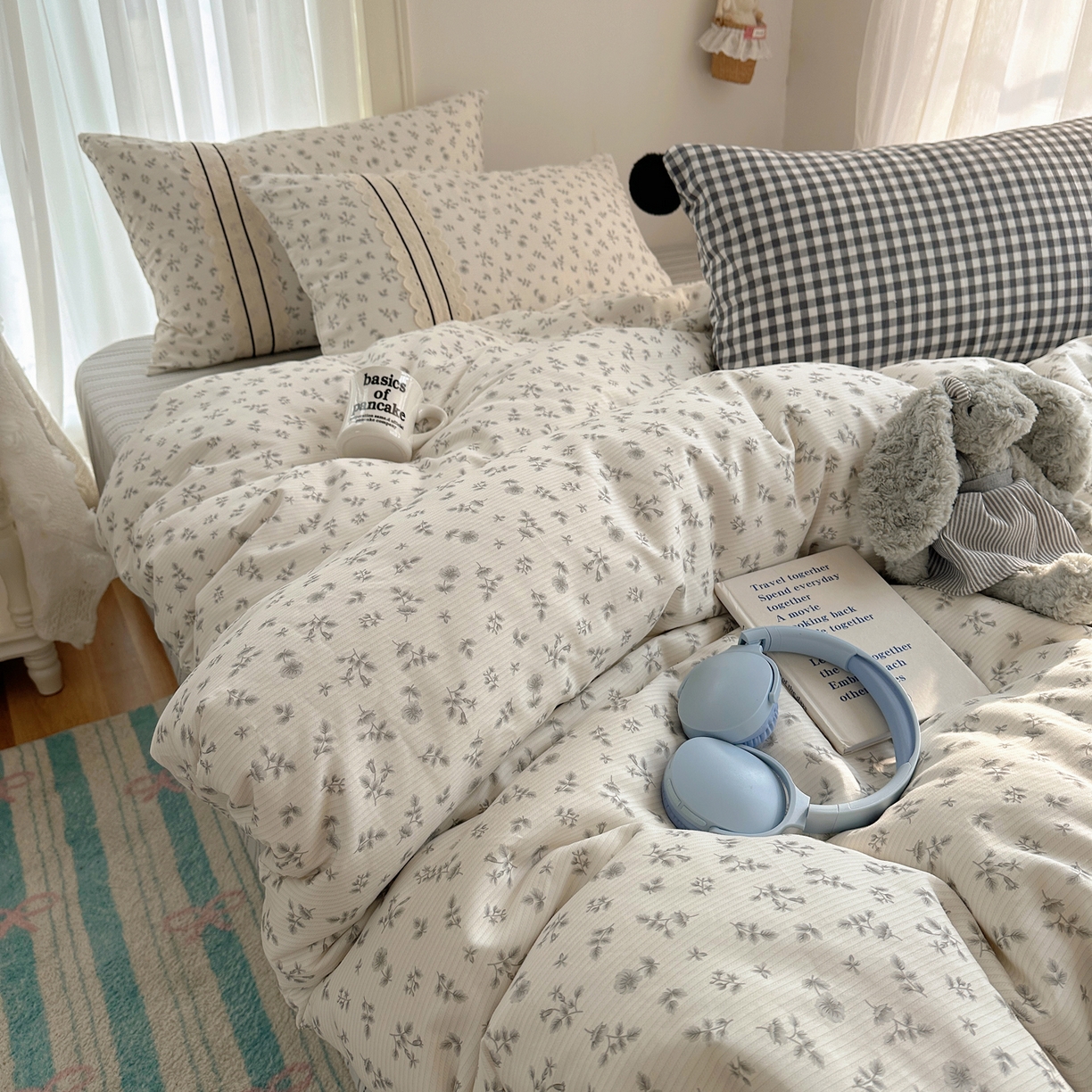 91家纺网 家纺一手货源 找家纺 （总）三朵家纺 2026新款ins风全棉少女系花边印花系列四件套