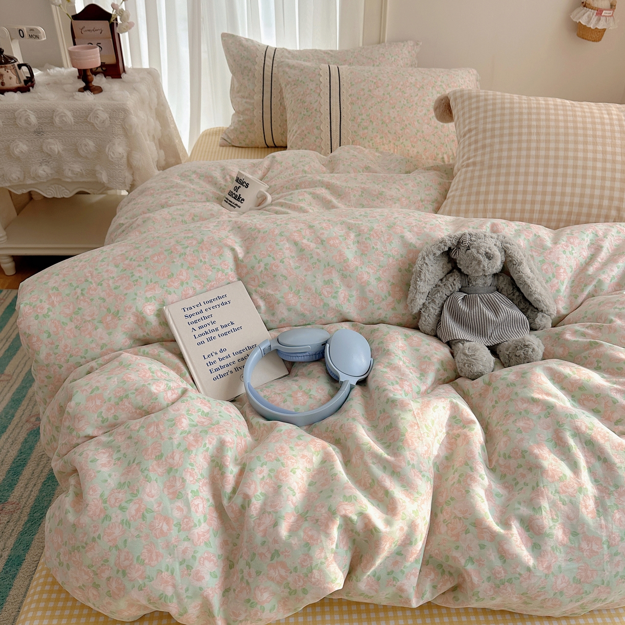 91家纺网 家纺一手货源 找家纺 （总）三朵家纺 2026新款ins风全棉少女系花边印花系列四件套