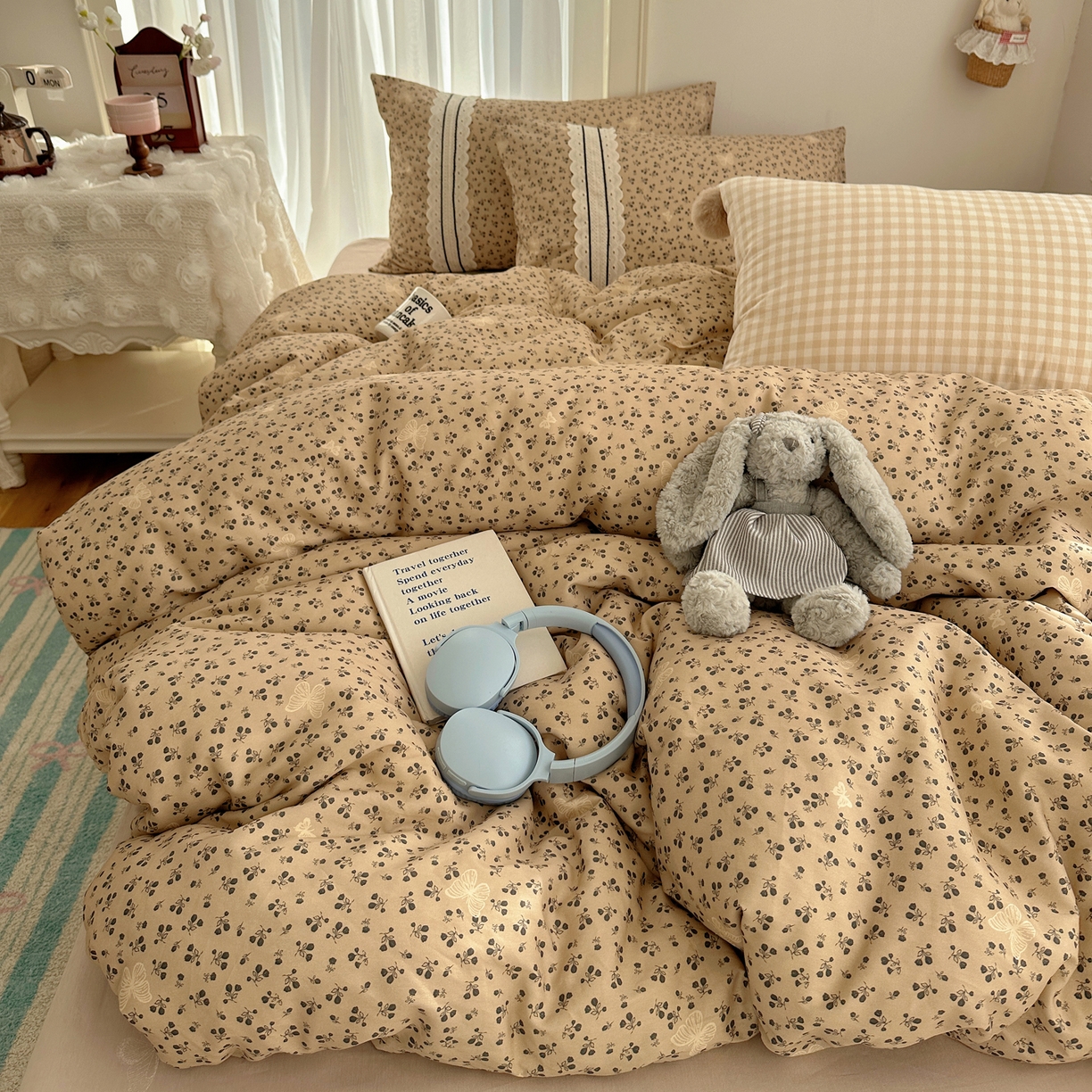 91家纺网 家纺一手货源 找家纺 （总）三朵家纺 2026新款ins风全棉少女系花边印花系列四件套