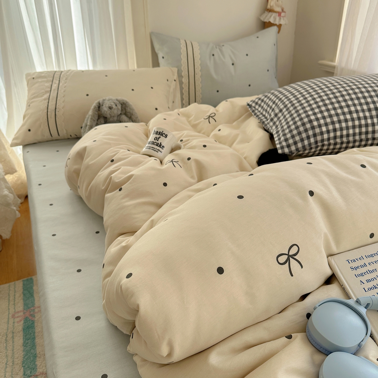 91家纺网 家纺一手货源 找家纺 三朵家纺 2026新款ins风全棉少女系花边印花系列四件套 梦回甜心-黄