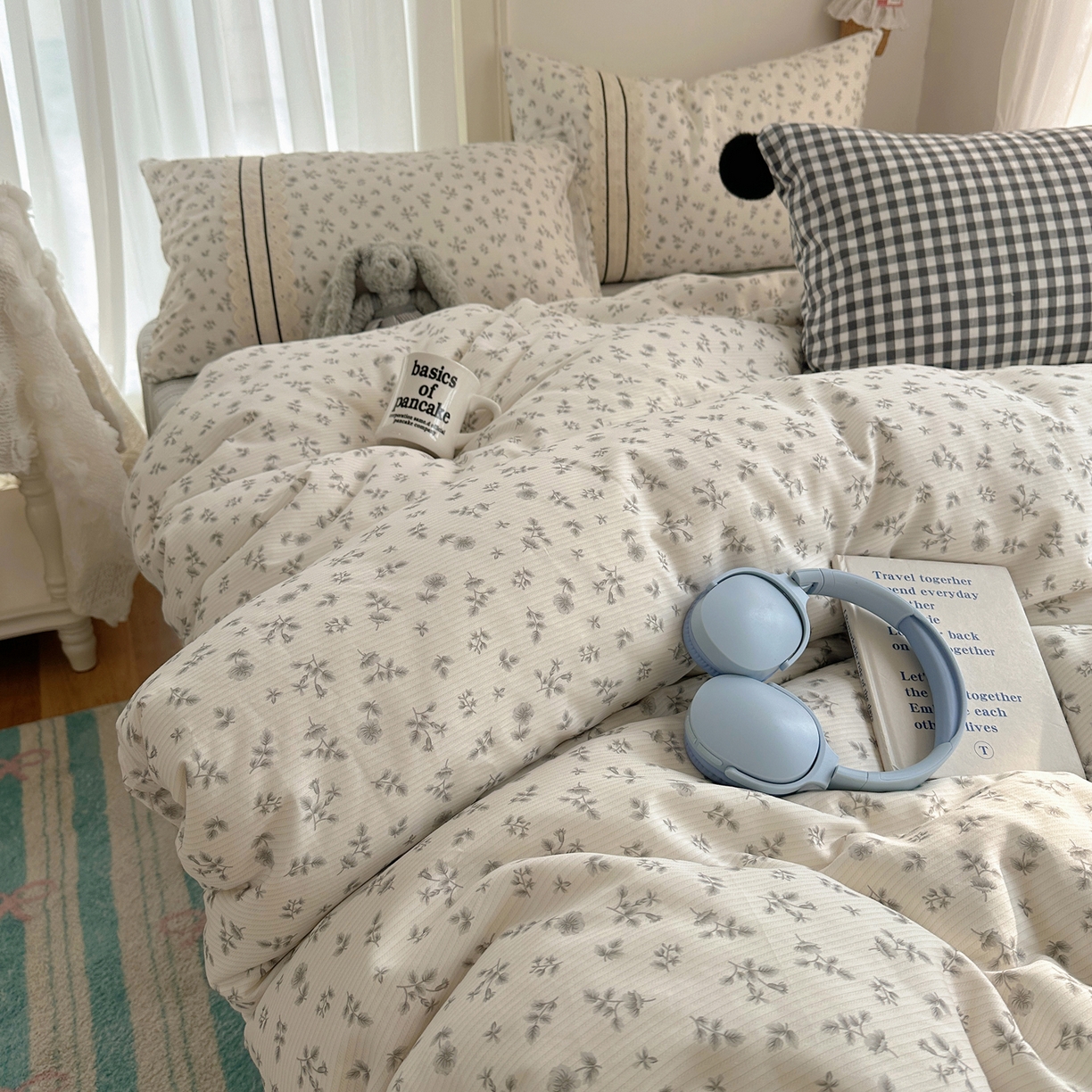 91家纺网 家纺一手货源 找家纺 （总）三朵家纺 2026新款ins风全棉少女系花边印花系列四件套