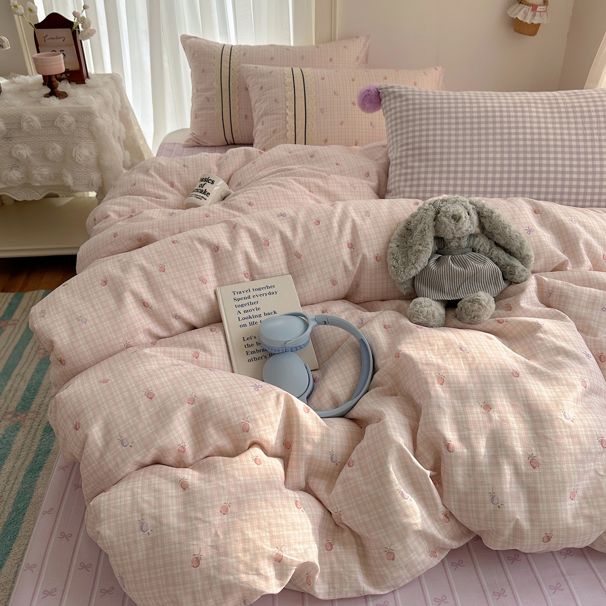 91家纺网 家纺一手货源 找家纺 （总）三朵家纺 2026新款ins风全棉少女系花边印花系列四件套