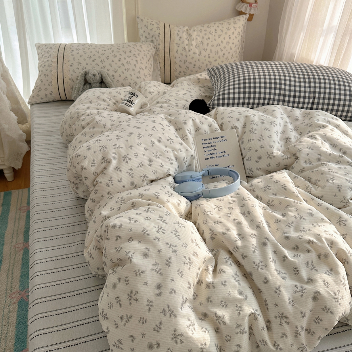 91家纺网 家纺一手货源 找家纺 （总）三朵家纺 2026新款ins风全棉少女系花边印花系列四件套