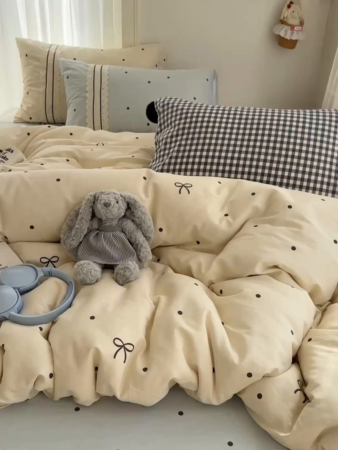 91家纺网 家纺一手货源 找家纺 三朵家纺 2026新款ins风全棉少女系花边印花系列四件套 梦回甜心-黄