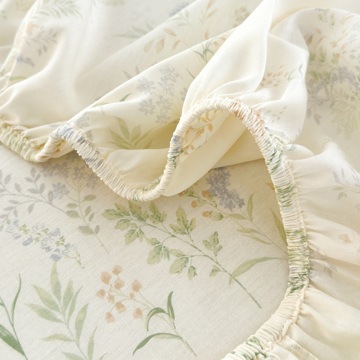 91家纺网 家纺一手货源 找家纺 清雅福 2025新款全棉柔软印花系列单床笠 丛草集