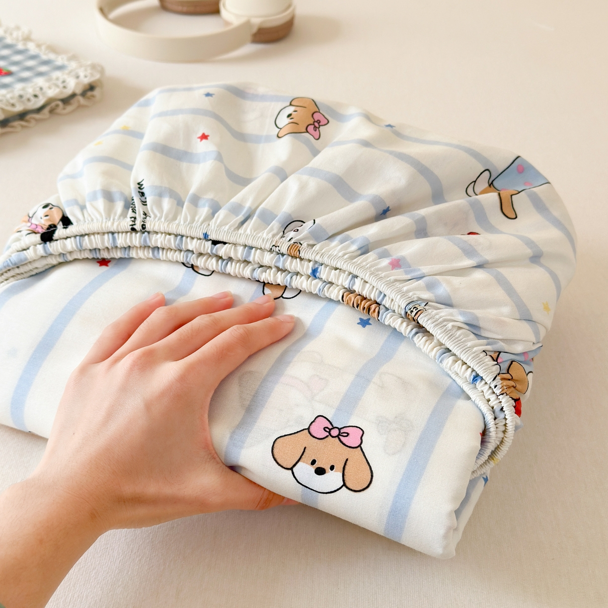 91家纺网 家纺一手货源 找家纺 清雅福 2025新款全棉柔软印花系列单床笠 糖纸童年