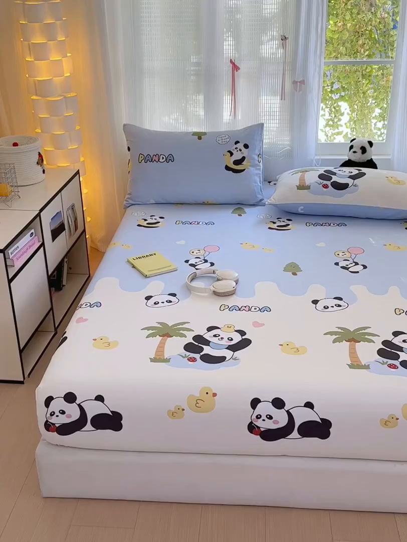 91家纺网 家纺一手货源 找家纺 清雅福 2025新款全棉柔软印花系列单床笠 熊猫鸭鸭乐-兰