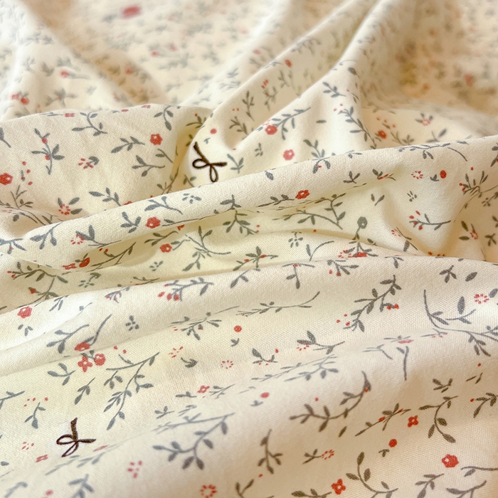 91家纺网 家纺一手货源 找家纺 一比一家纺 2026新款古法水洗仿棉云感纱A类四件套 酱果