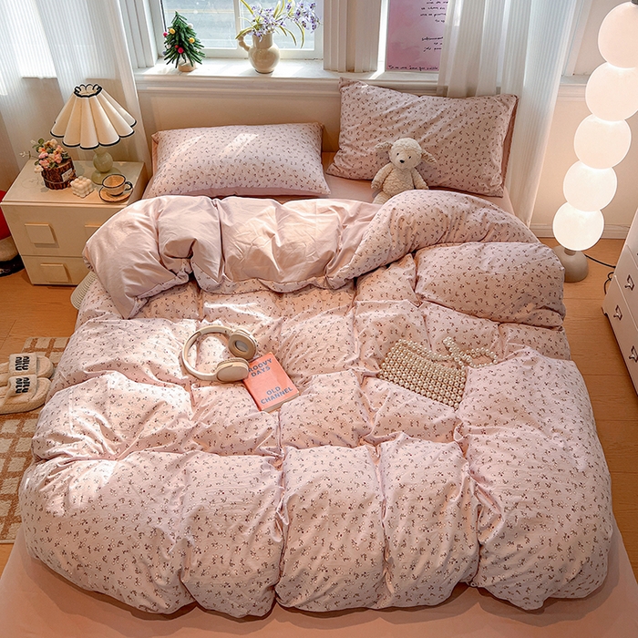 91家纺网 家纺一手货源 找家纺 一比一家纺 2026新款古法水洗仿棉云感纱A类四件套 浅梦