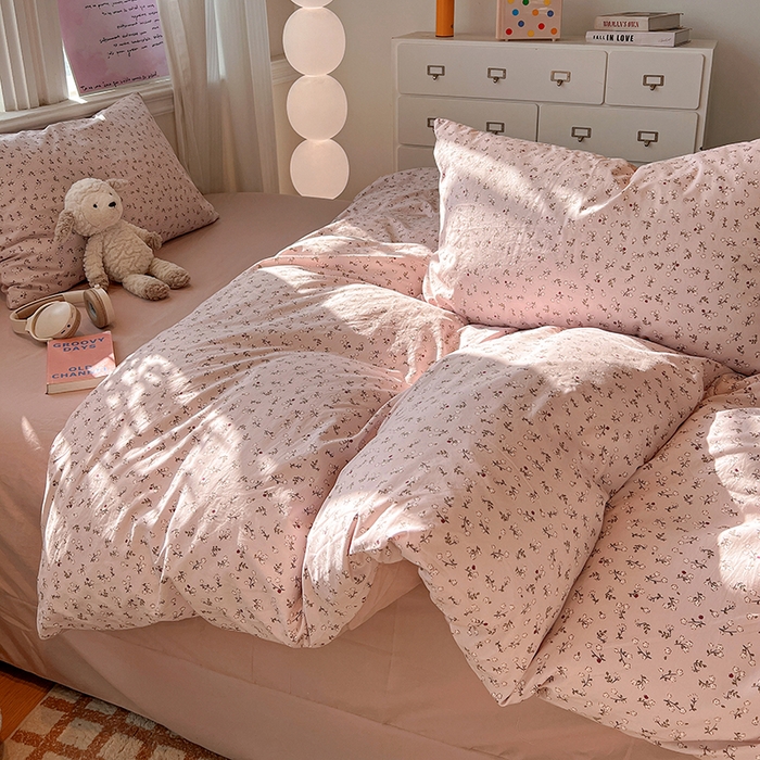 91家纺网 家纺一手货源 找家纺 一比一家纺 2026新款古法水洗仿棉云感纱A类四件套 浅梦