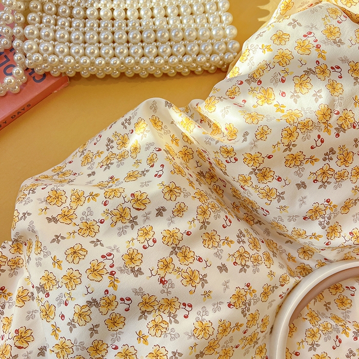 91家纺网 家纺一手货源 找家纺 一比一家纺 2026新款古法水洗仿棉云感纱A类四件套 小黄花