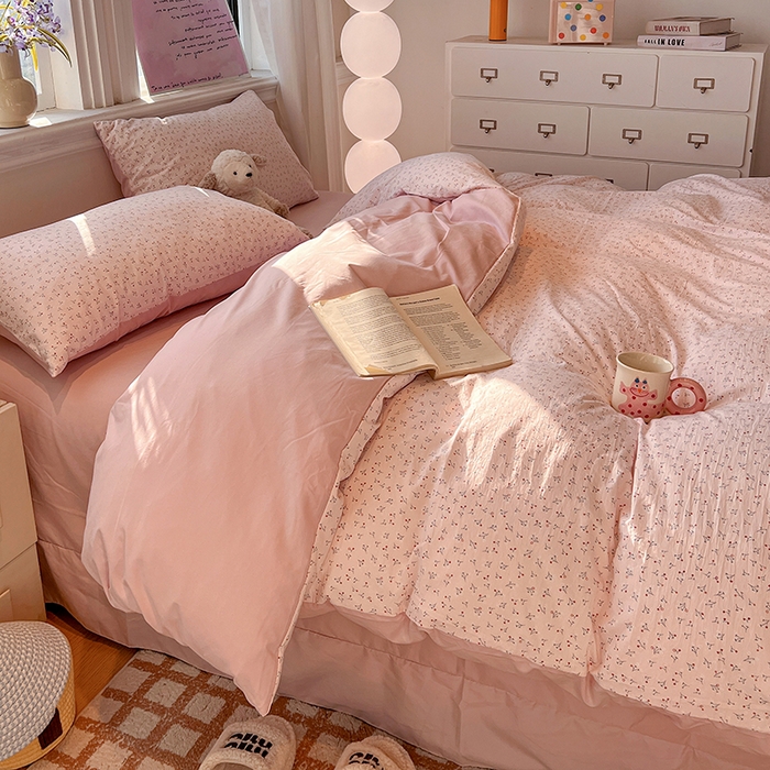 91家纺网 家纺一手货源 找家纺 一比一家纺 2026新款古法水洗仿棉云感纱A类四件套 小幸运