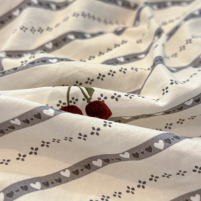 91家纺网 家纺一手货源 找家纺 一比一家纺 2026新款古法水洗仿棉云感纱A类四件套 灰樱桃