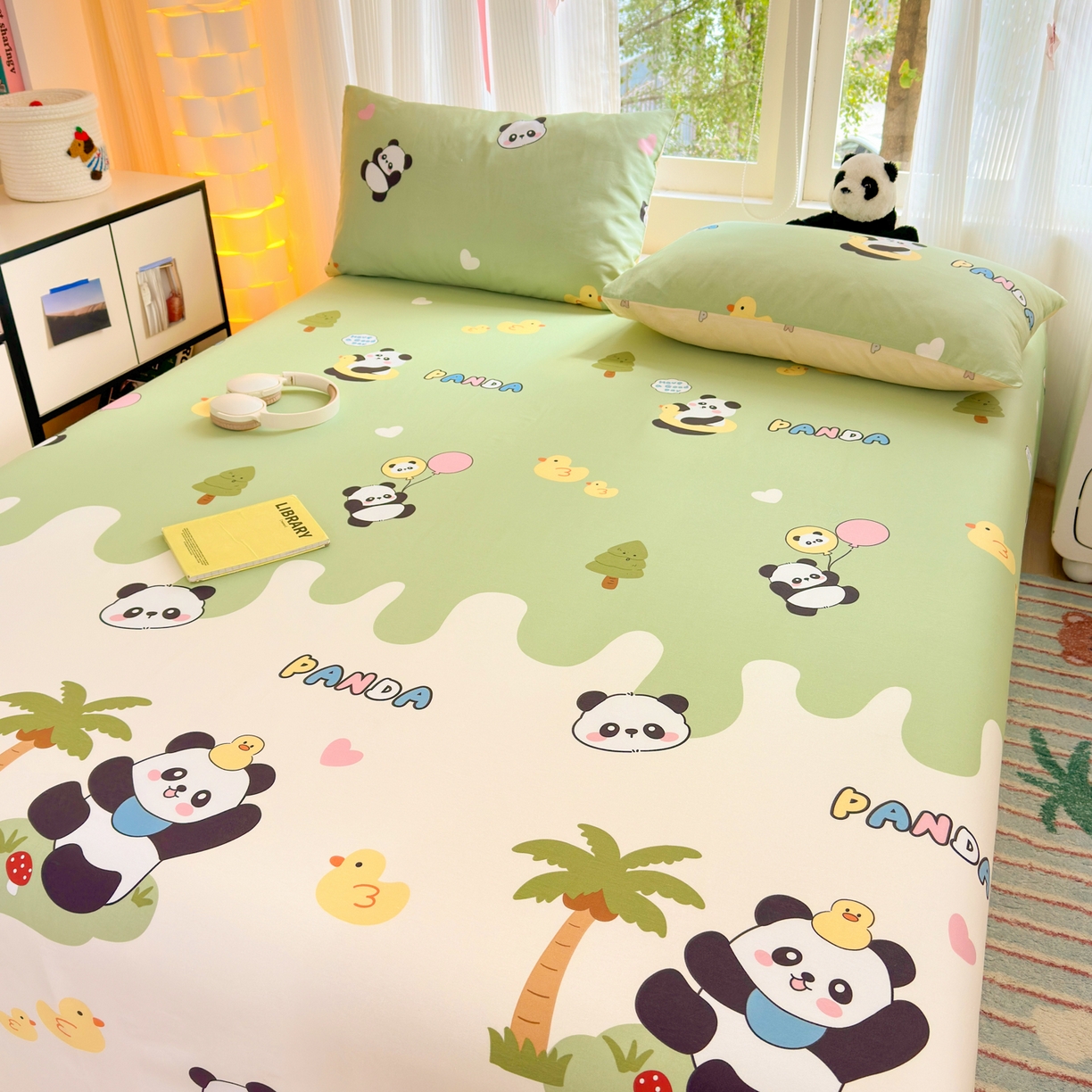 91家纺网 家纺一手货源 找家纺 清雅福 2025新款全棉柔软印花系列单床单 熊猫鸭鸭乐-绿