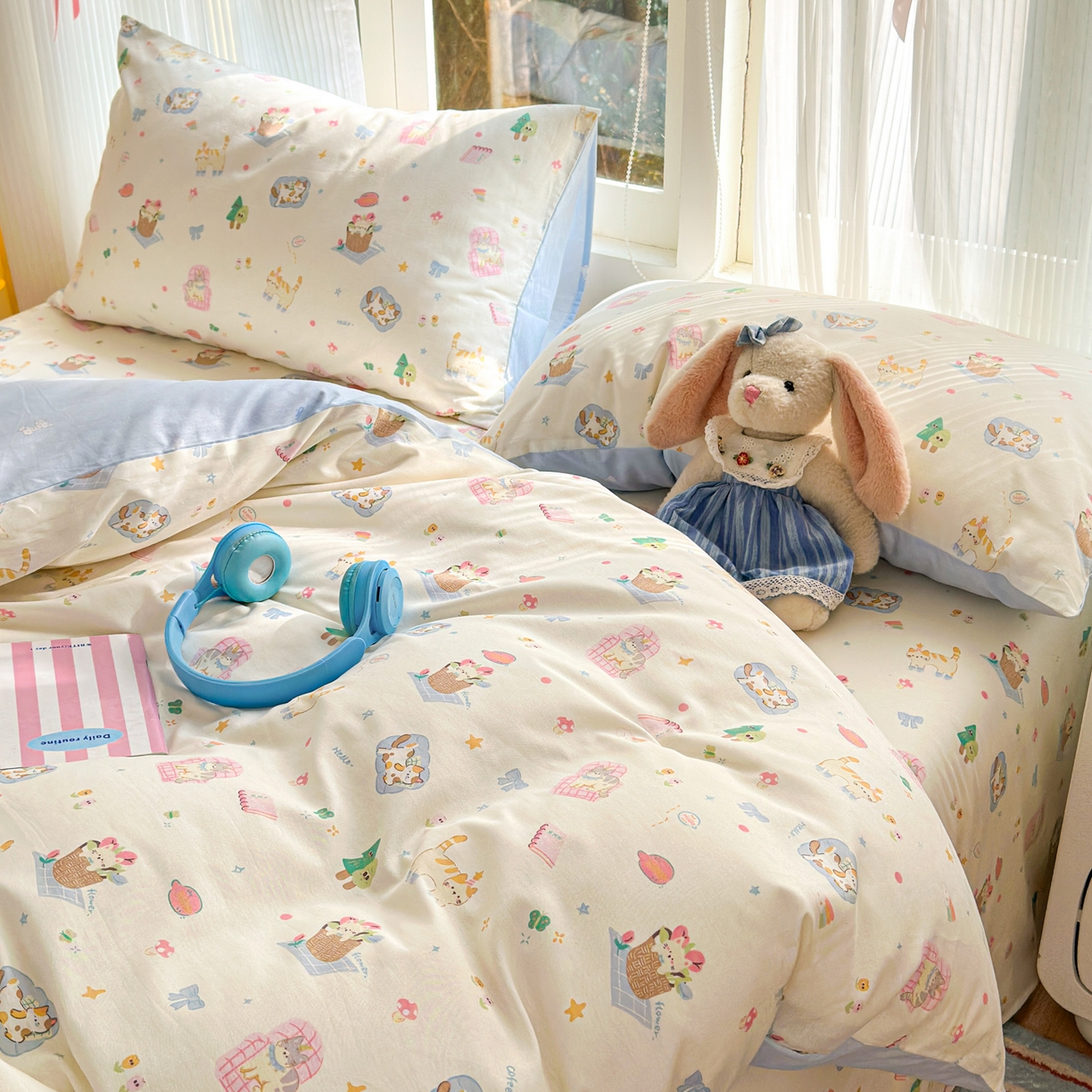 91家纺网 家纺一手货源 找家纺 清雅福 2025新款全棉柔软印花系列四件套 滚滚绣球团