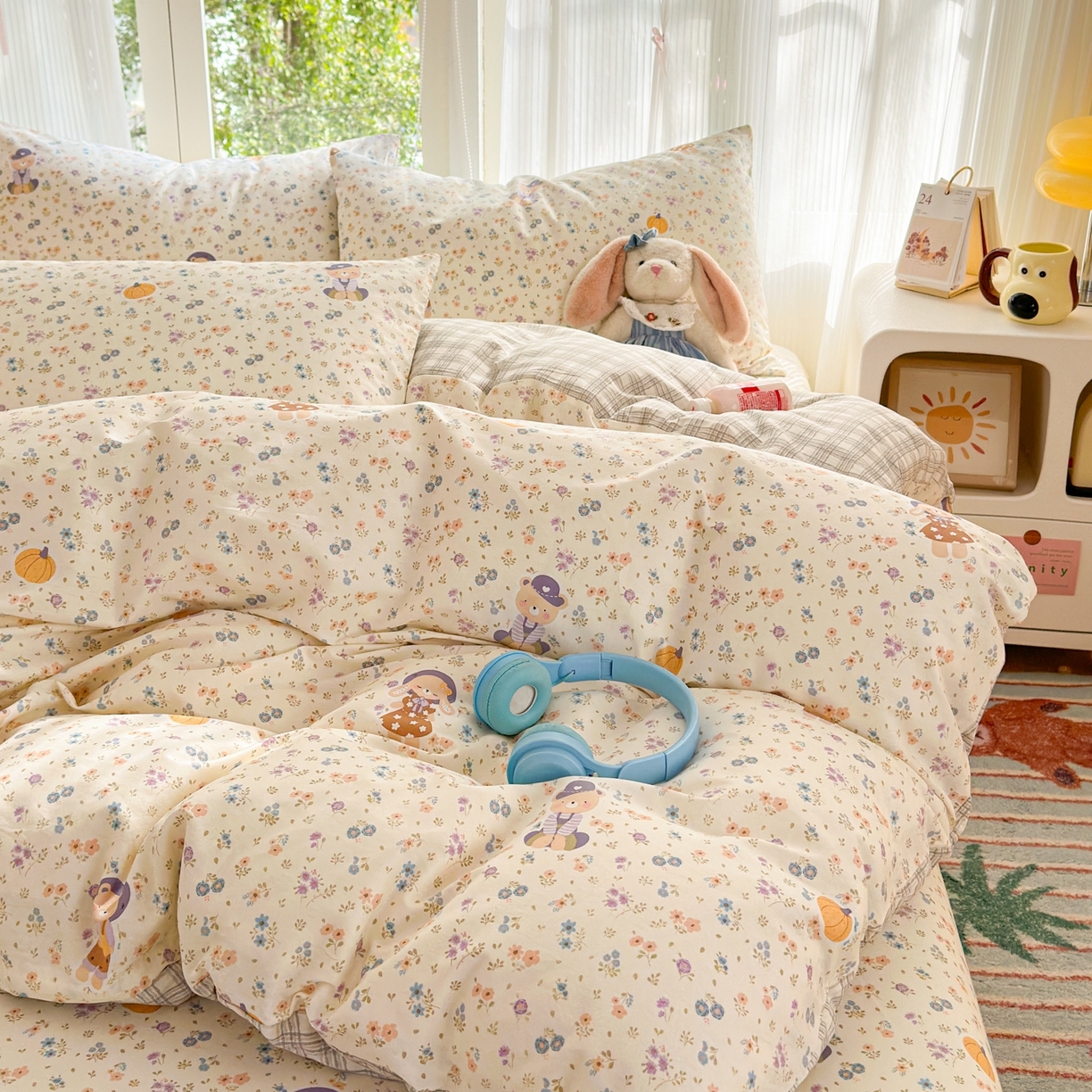 91家纺网 家纺一手货源 找家纺 清雅福 2025新款全棉柔软印花系列四件套 碎花兔熊