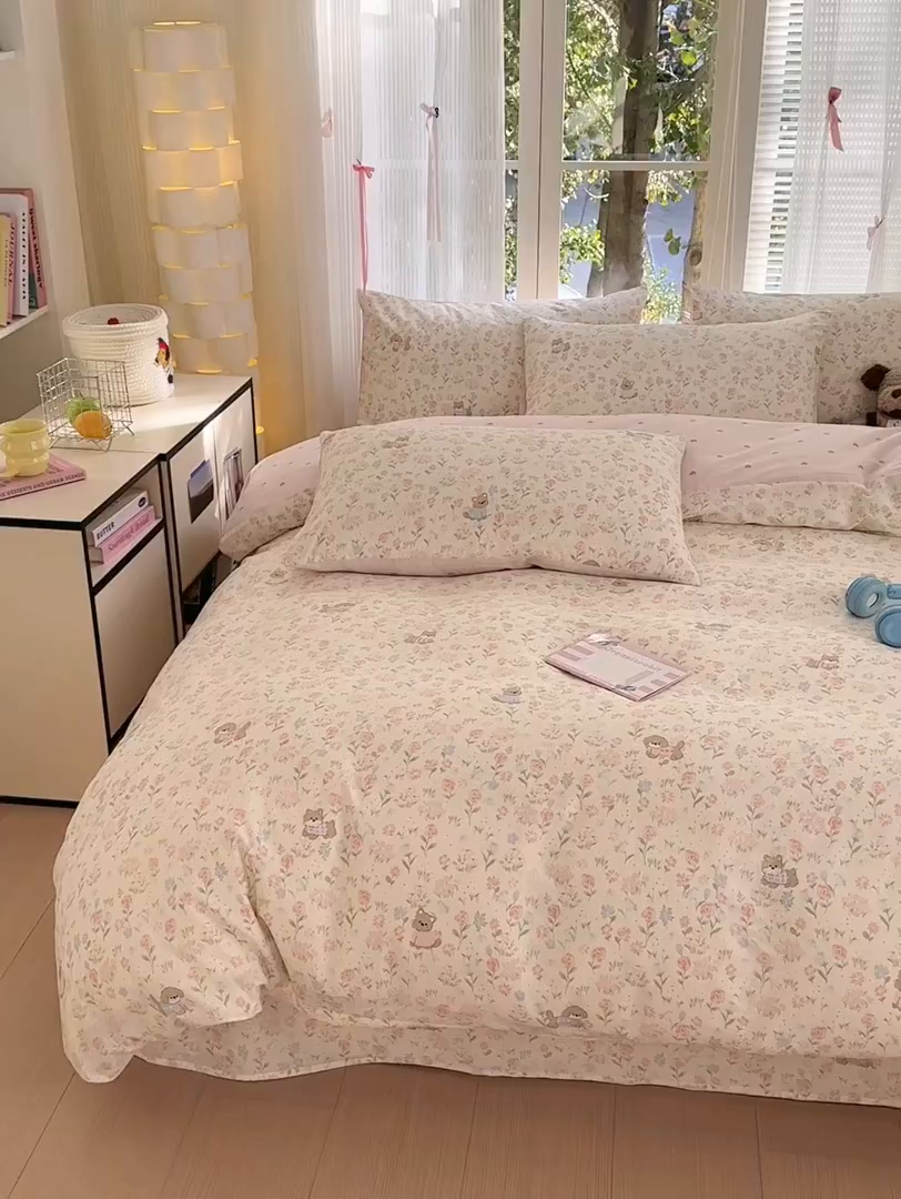 91家纺网 家纺一手货源 找家纺 清雅福 2025新款全棉柔软印花系列四件套 甜莓手记-米