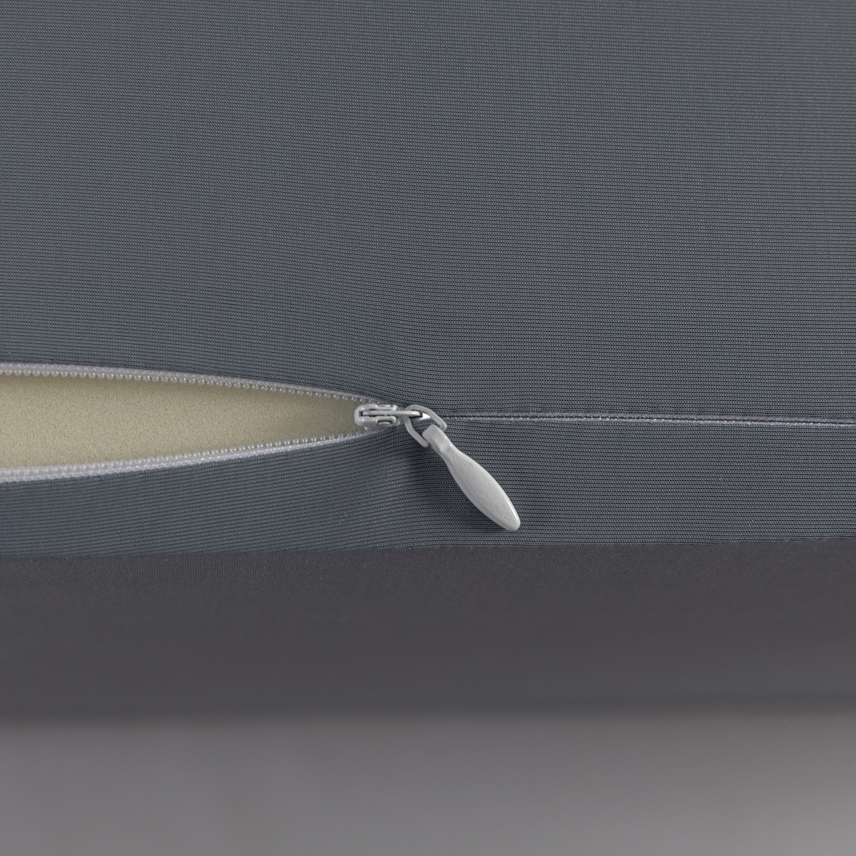 91家纺网 家纺一手货源 找家纺 麦哆乐 2025新款趴趴枕 滑灰色