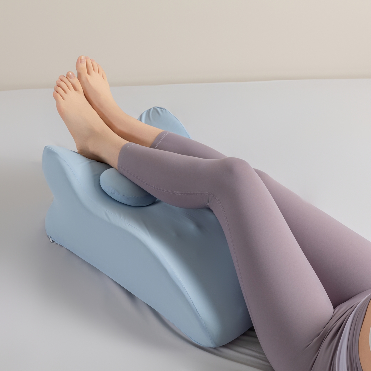 91家纺网 家纺一手货源 找家纺 麦哆乐 2025新款趴趴枕 天蓝色