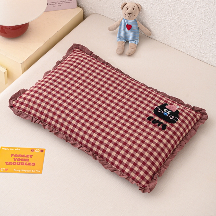 91家纺网 家纺一手货源 找家纺 仁宇枕业 2025新款新品花边毛巾绣全荞麦枕头枕芯 花边毛巾绣荞麦枕-红色猫