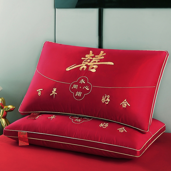 91家纺网 家纺一手货源 找家纺 （总）贤内助家纺 2025新款全棉大红婚庆枕芯枕头护肩枕舒适枕羽丝枕